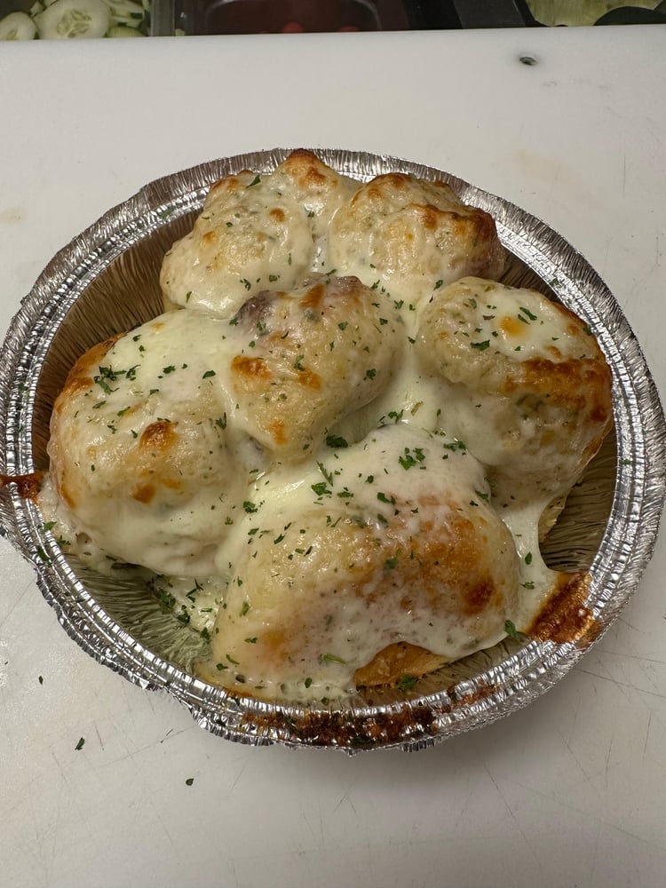 12 Garlic Knots w/ Mozzarella
