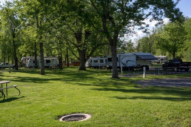Images Camp Riverslanding
