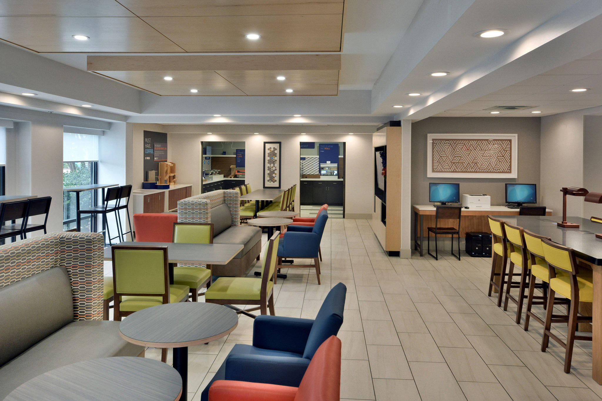 Holiday Inn Express Raleigh-Durham Airport Photo