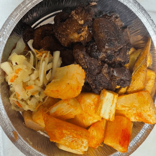 Yuca con chicharron