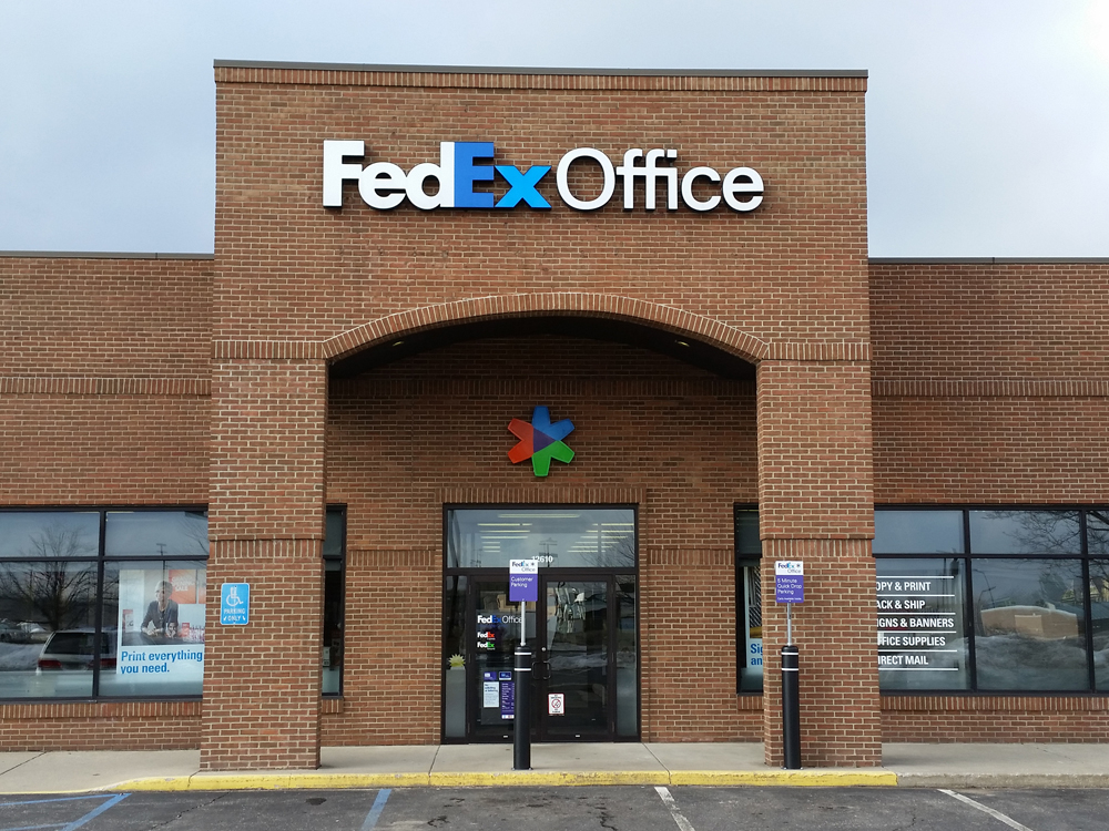 FedEx Office Print & Ship Center Photo