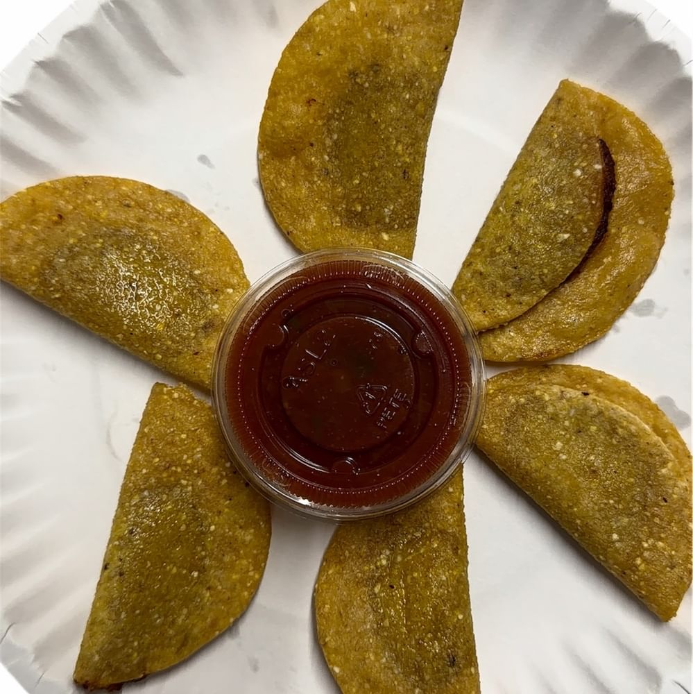 Mini Chicken Tacos (6 Pieces)