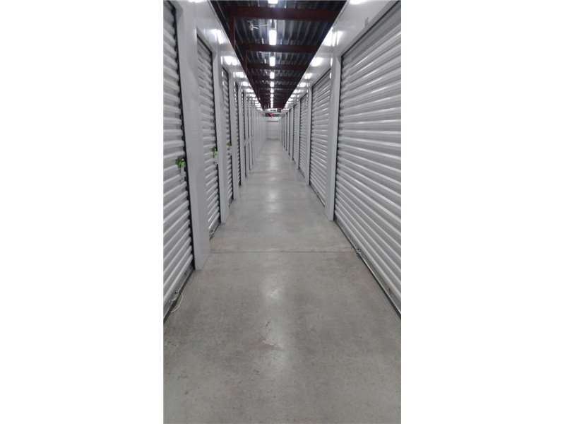 Images Extra Space Storage