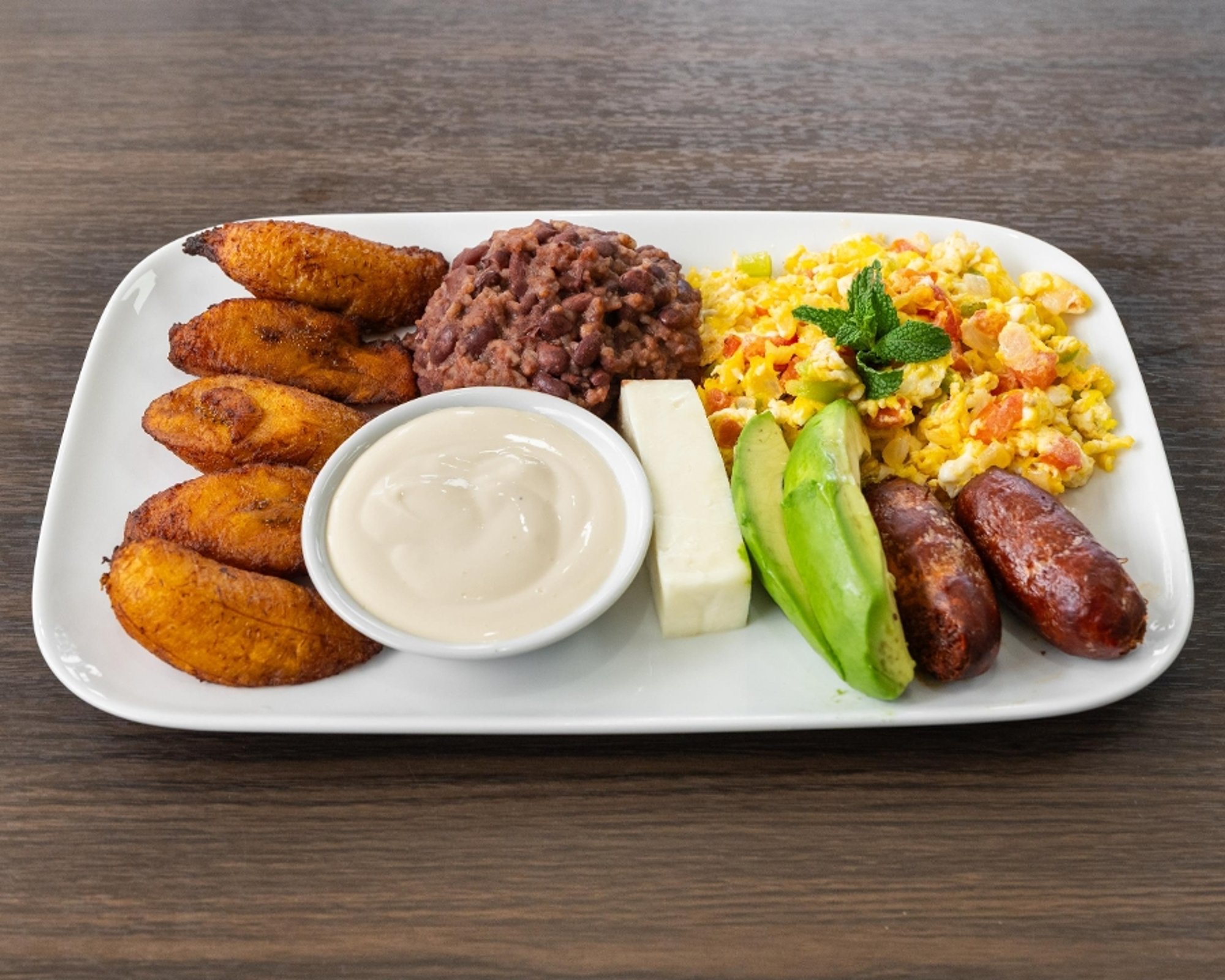 Desayuno Tipico con Chorizo