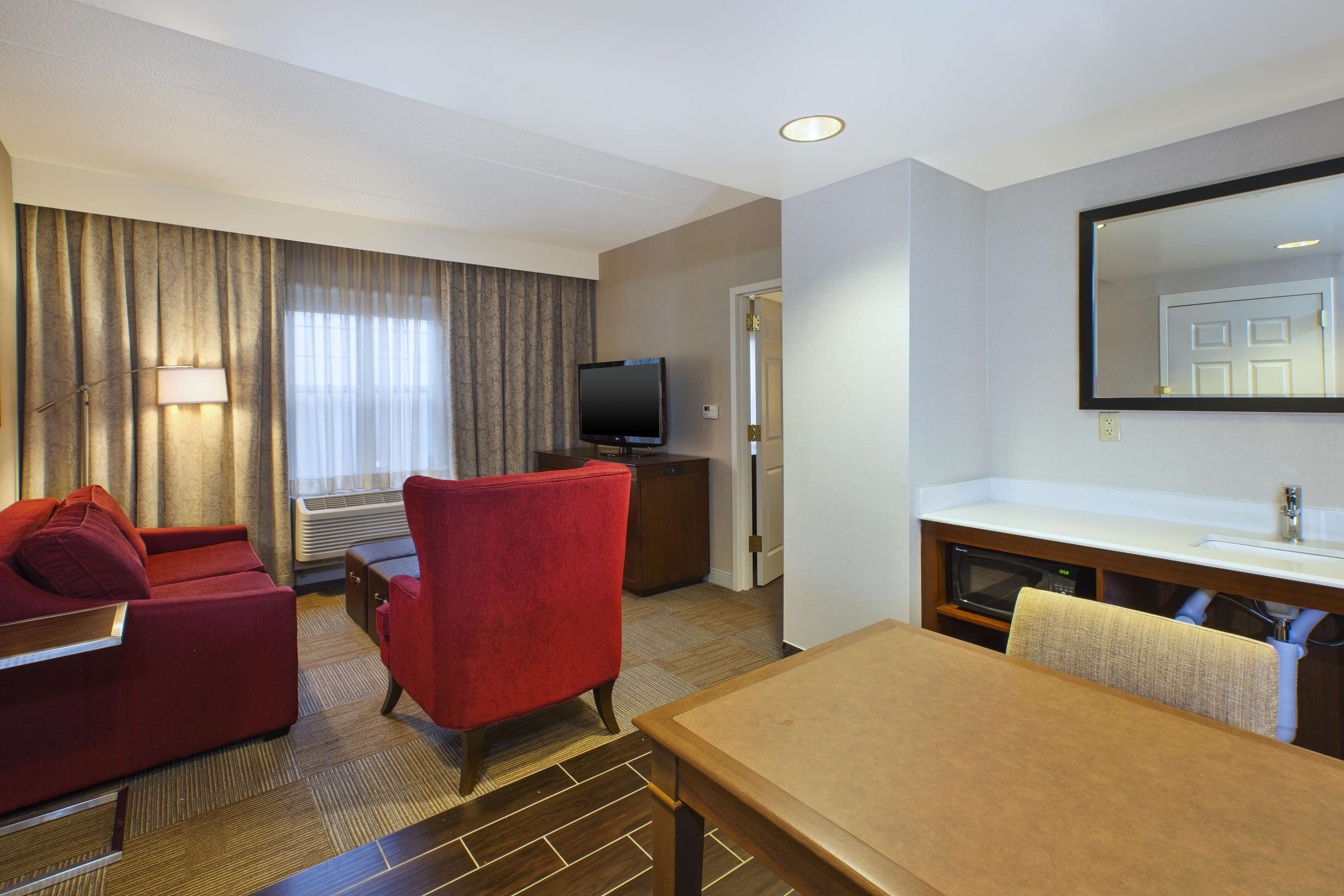 Hampton Inn & Suites Providence/Warwick-Airport Photo