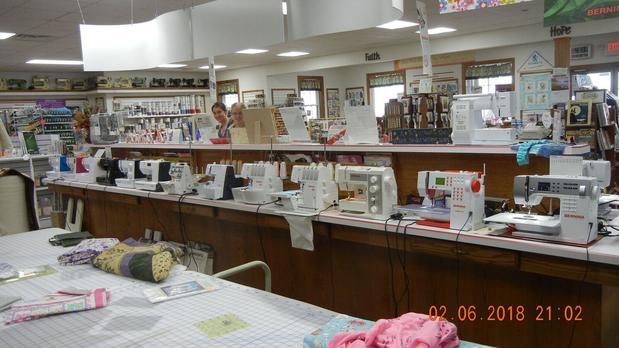 Images Hoover's Bernina Sew