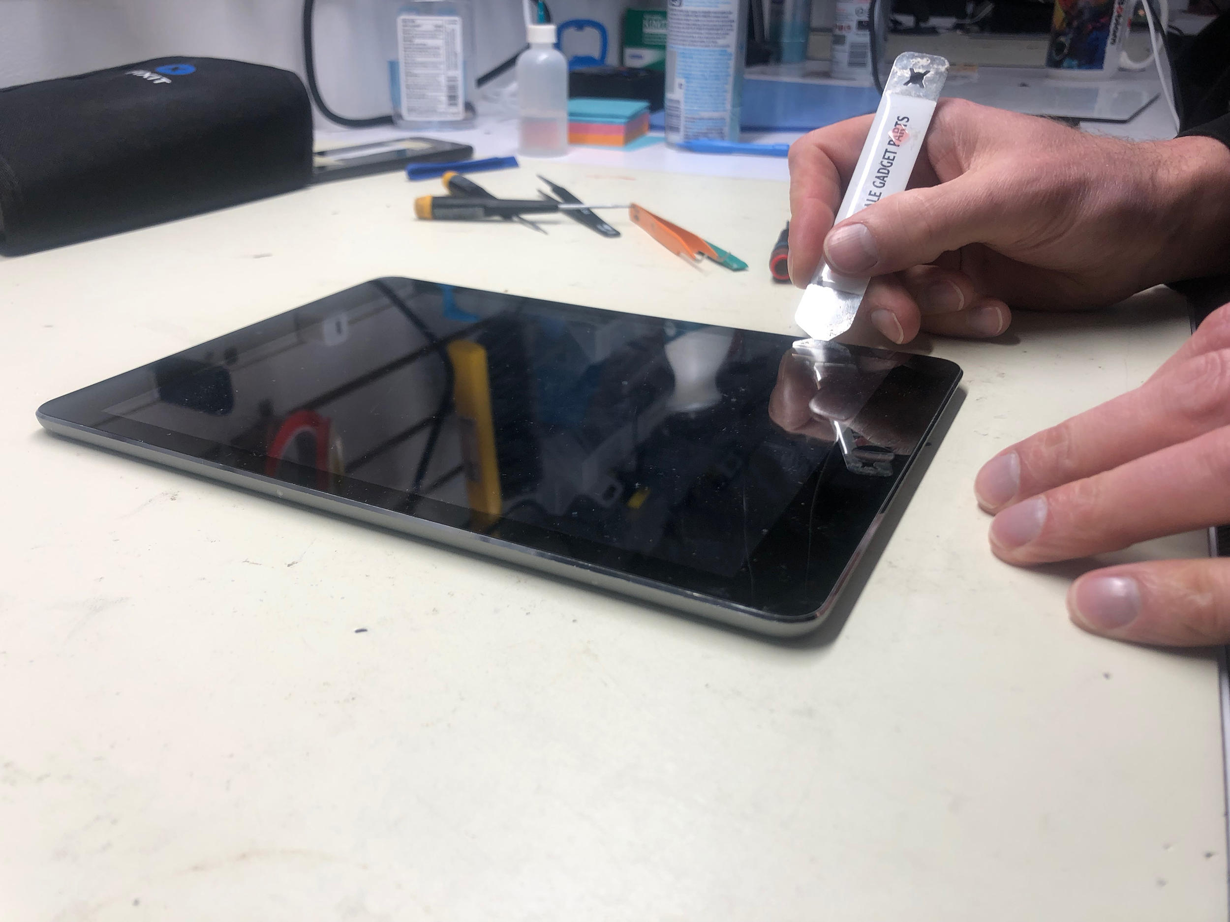 CPR Cell Phone Repair Minnetonka Photo