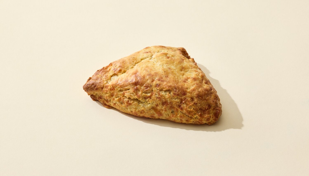 Cacio e Pepe Scone