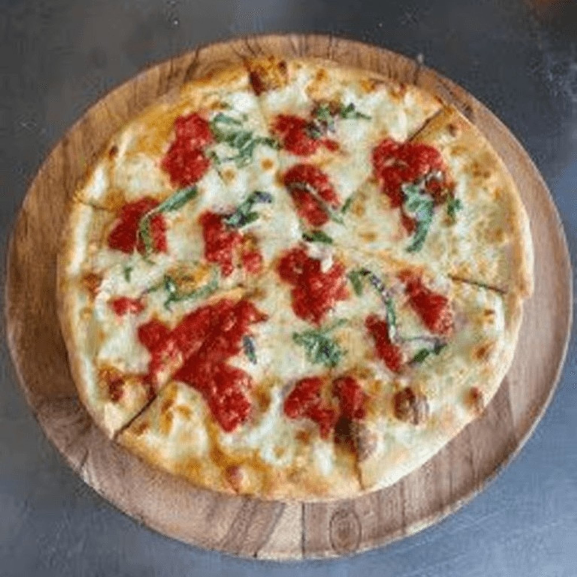 10" GF Cauliflower Margherita Pizza