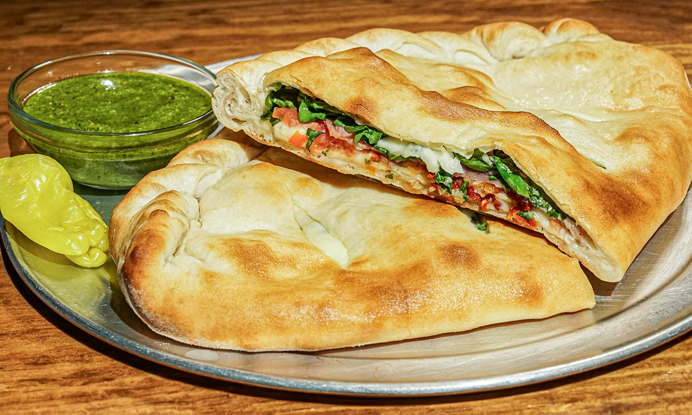 Pesto Sciutto Calzone