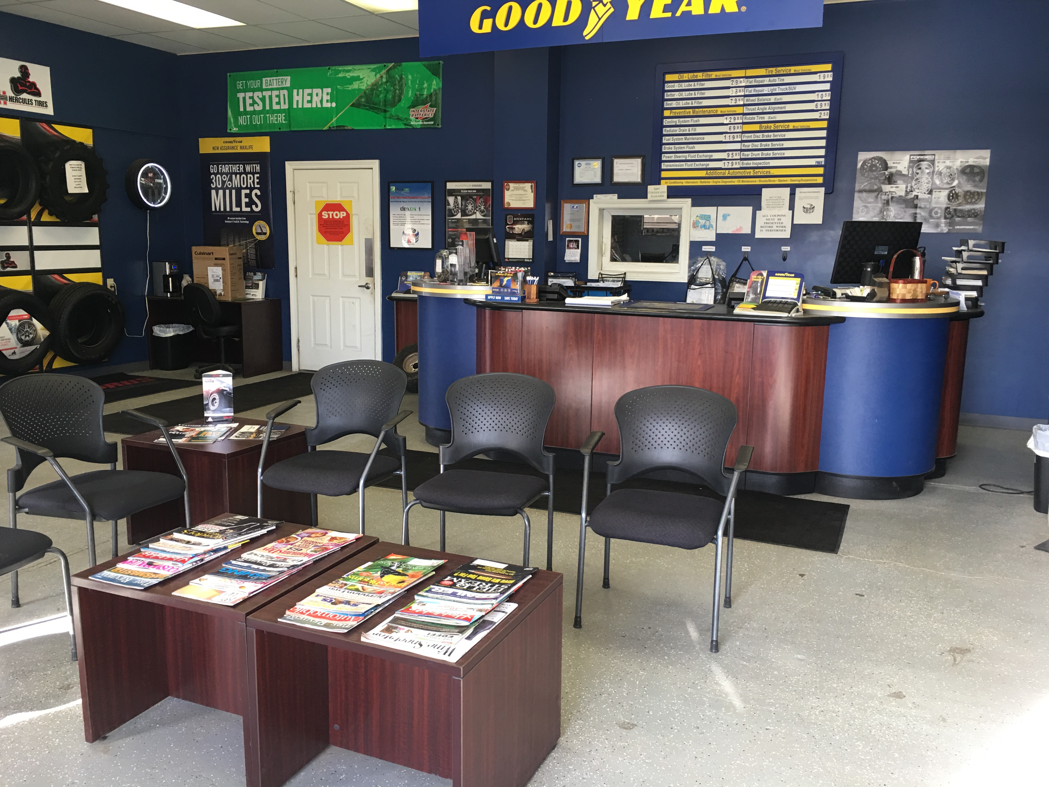 R & T Tire & Auto Service Photo