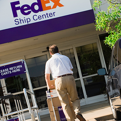 FedEx Ship Center Photo