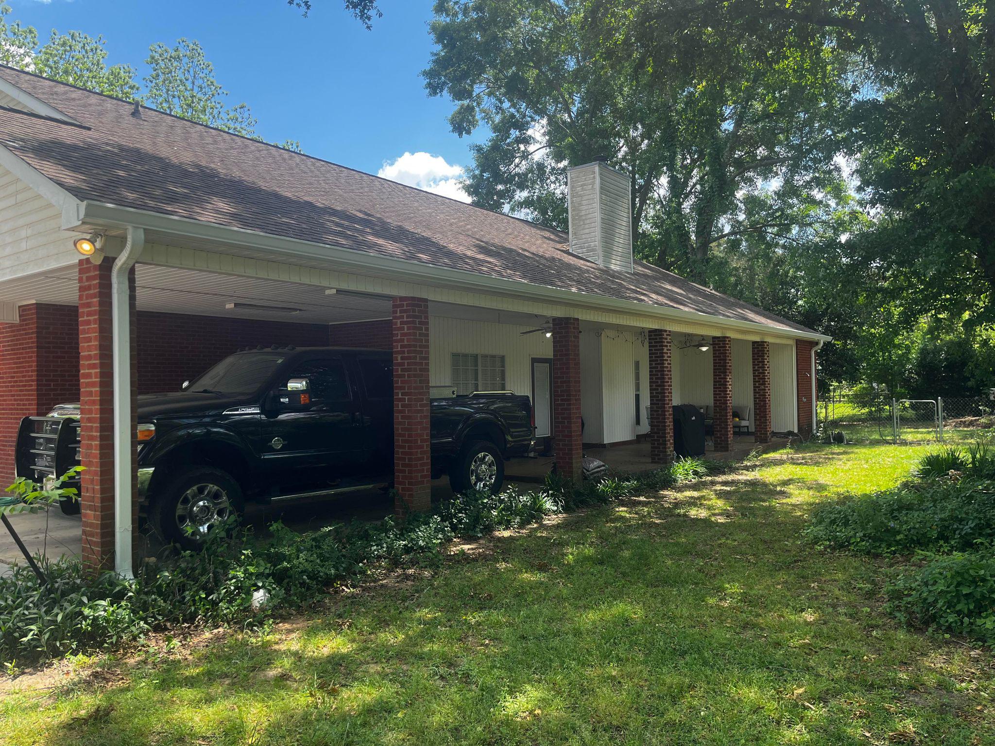 Southern Gutters LLC Image