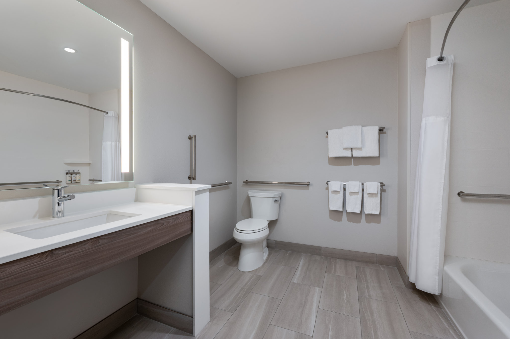 Holiday Inn Express & Suites Westfield - Indianapolis by IHG Image