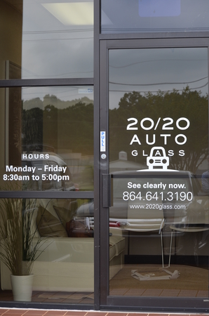 Images 20/20 Auto Glass Greenville