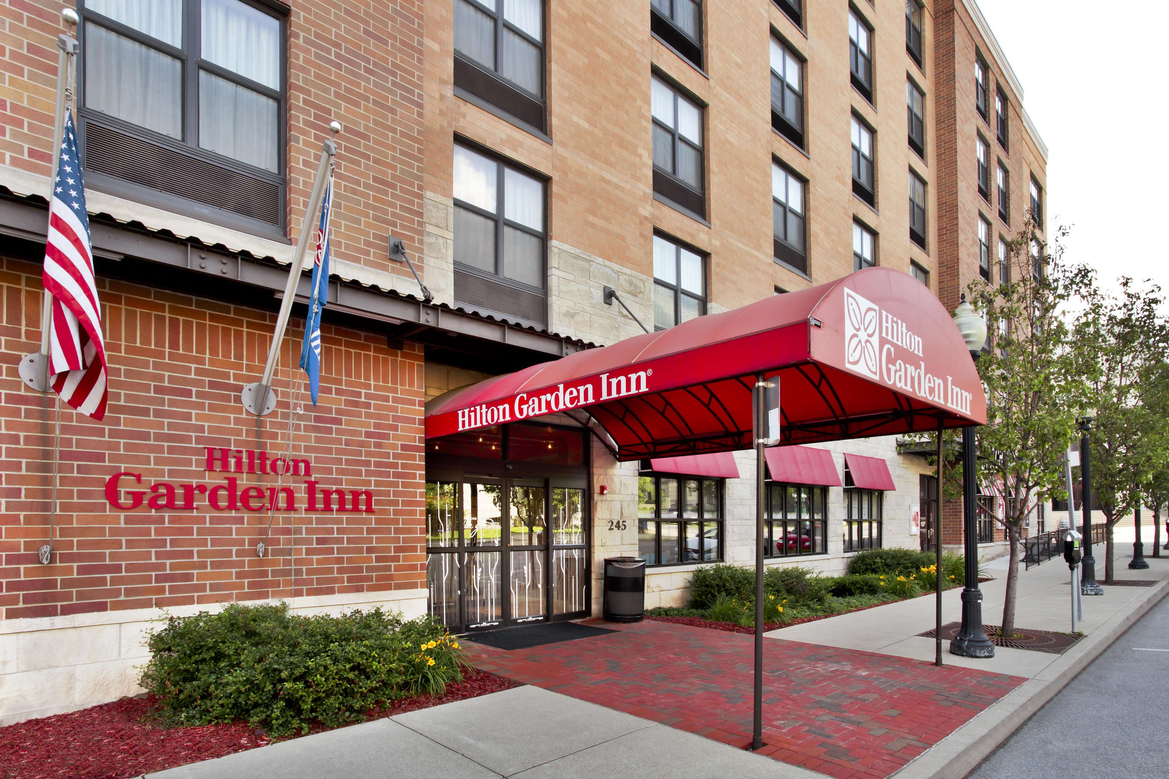 Hilton Garden Inn Bloomington Photo