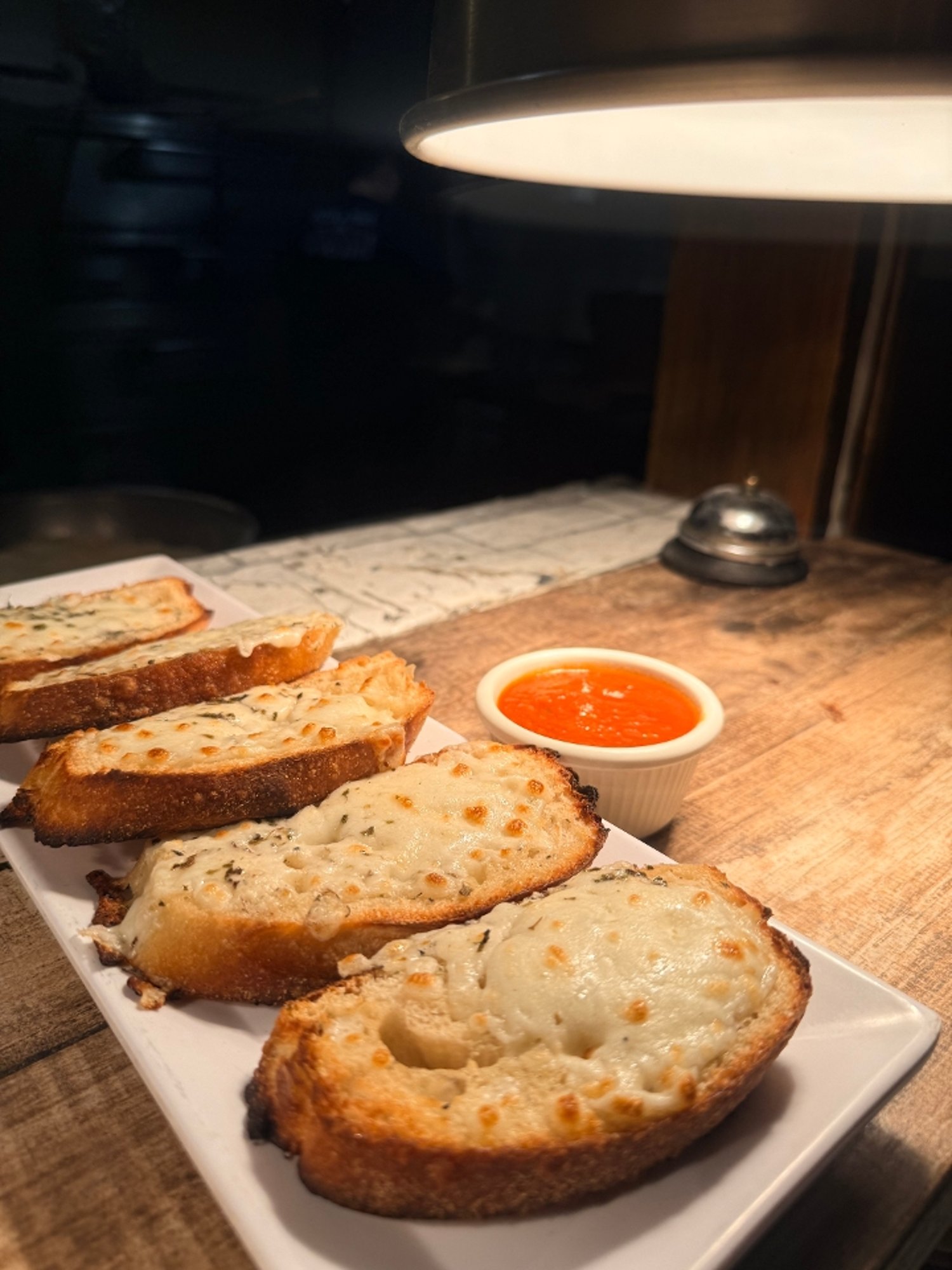 Garlic Bread With Cheese