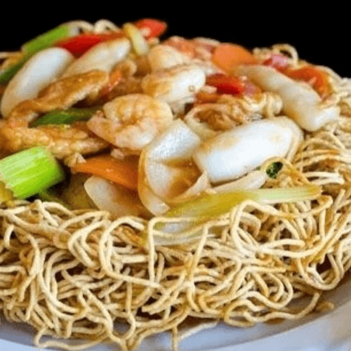 Mì Xào Mềm Hải Sản/ Bò / Stir Fried Egg Noodle with Choice of Seafood or Beef & Veggies