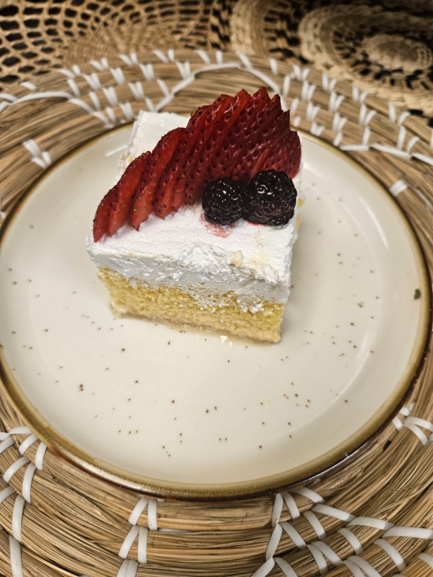 TRES LECHES
