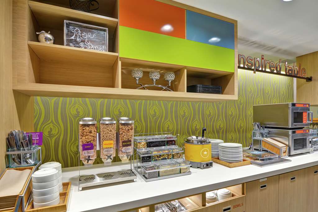 Home2 Suites by Hilton Rochester Mayo Clinic Area Image