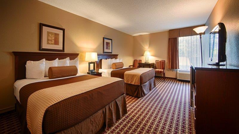 Best Western Johnson City Hotel & Conference Center Photo