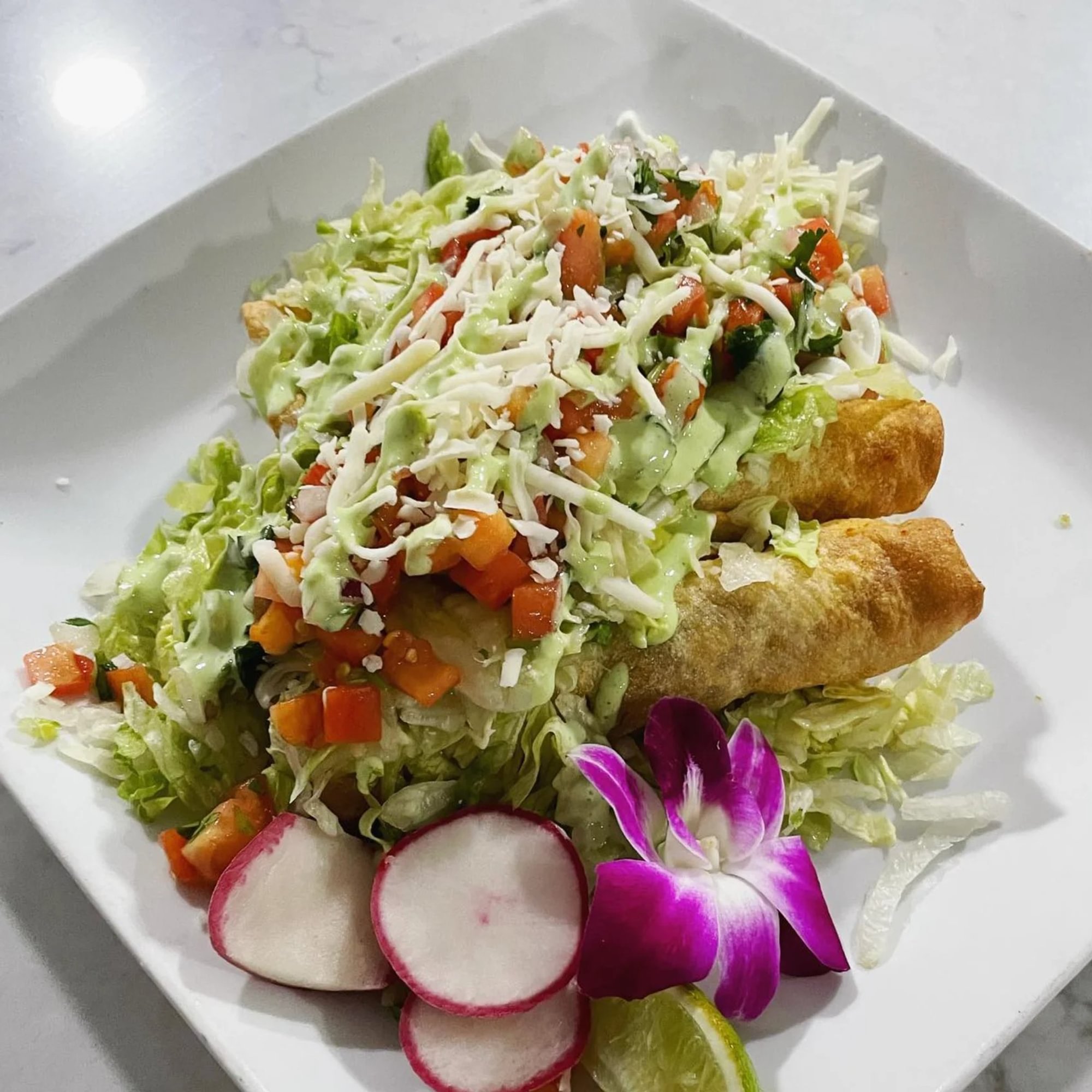 Tres Taquitos