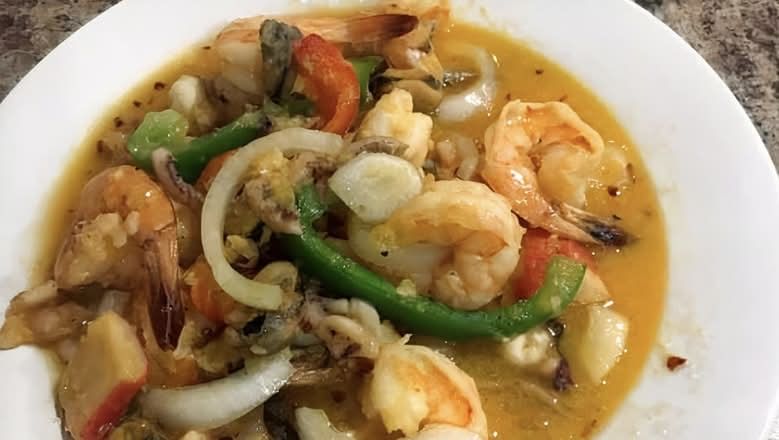Camarones al Mojo De Ajo