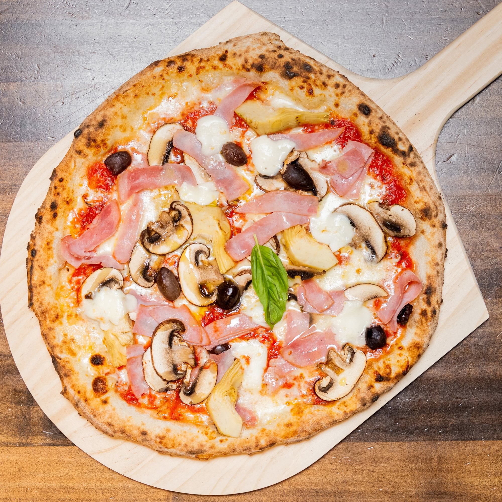Capricciosa Pizza
