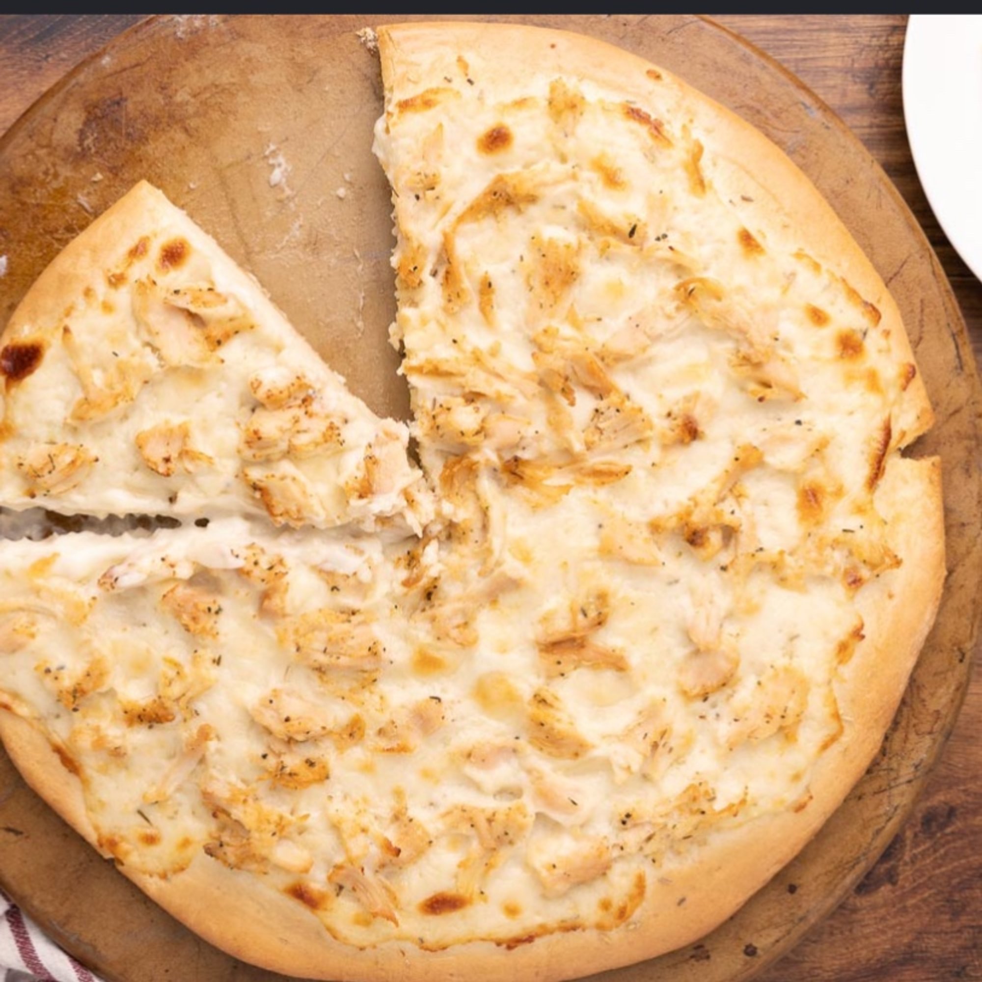 Alfredo Chicken Pizza