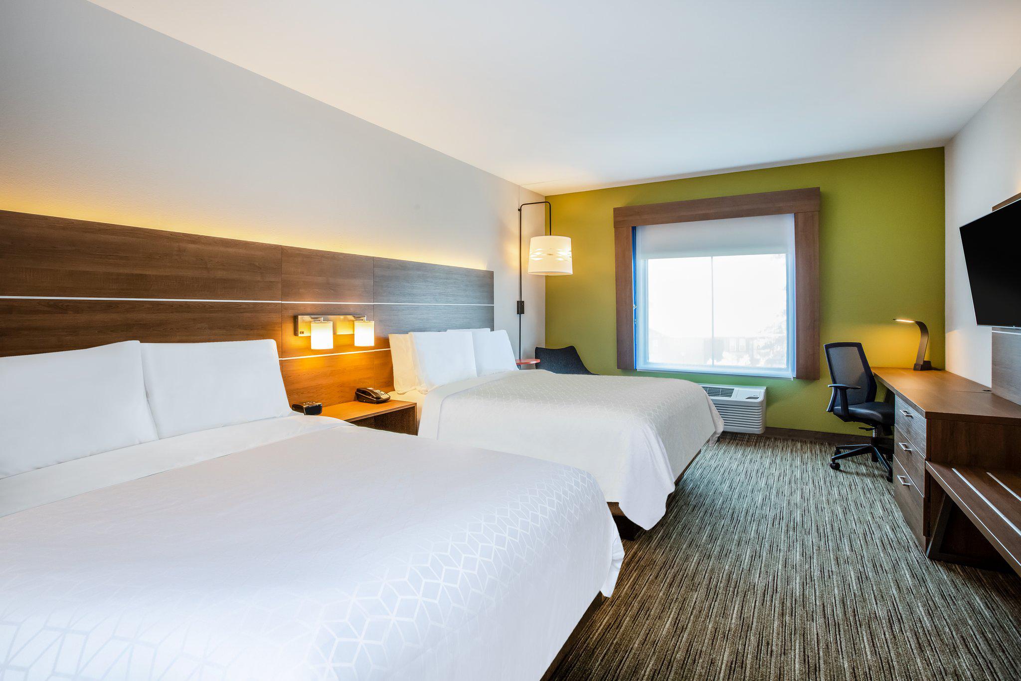 Holiday Inn Express & Suites Atlanta Southwest-Fairburn Photo