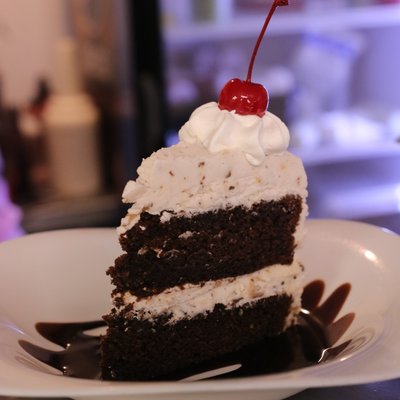 Heath Bar Crunch Cake
