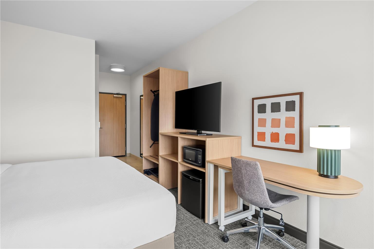 Spark by Hilton Garland Dallas East Image