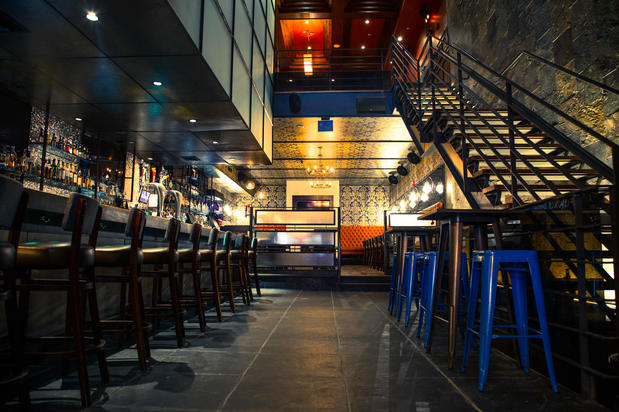 Images Latitude Bar & Grill