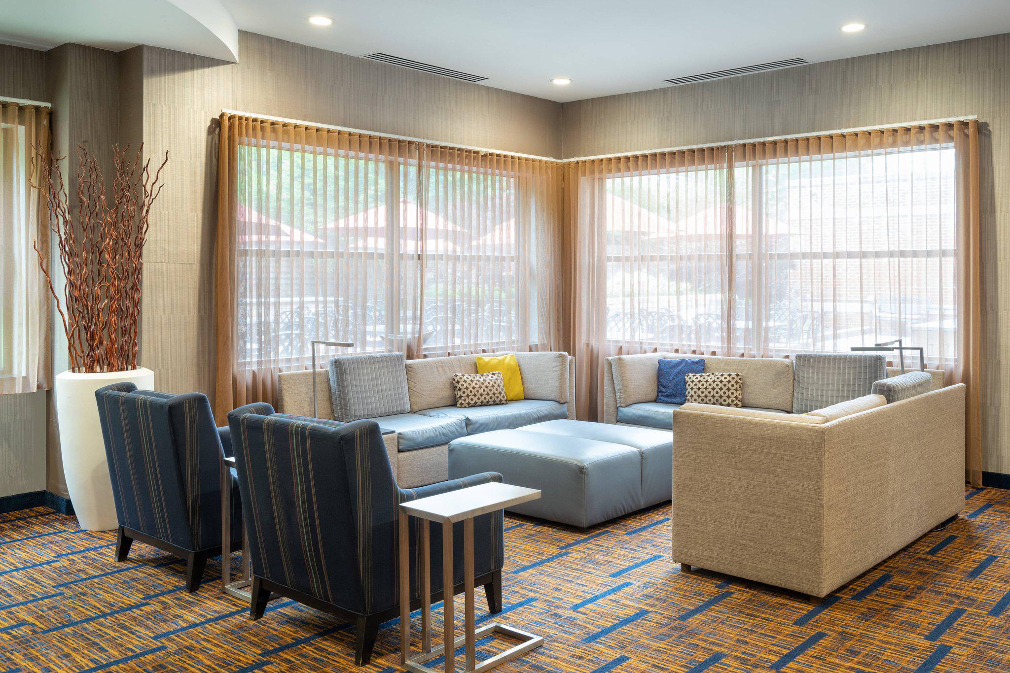 Courtyard by Marriott Newark-University of Delaware Photo