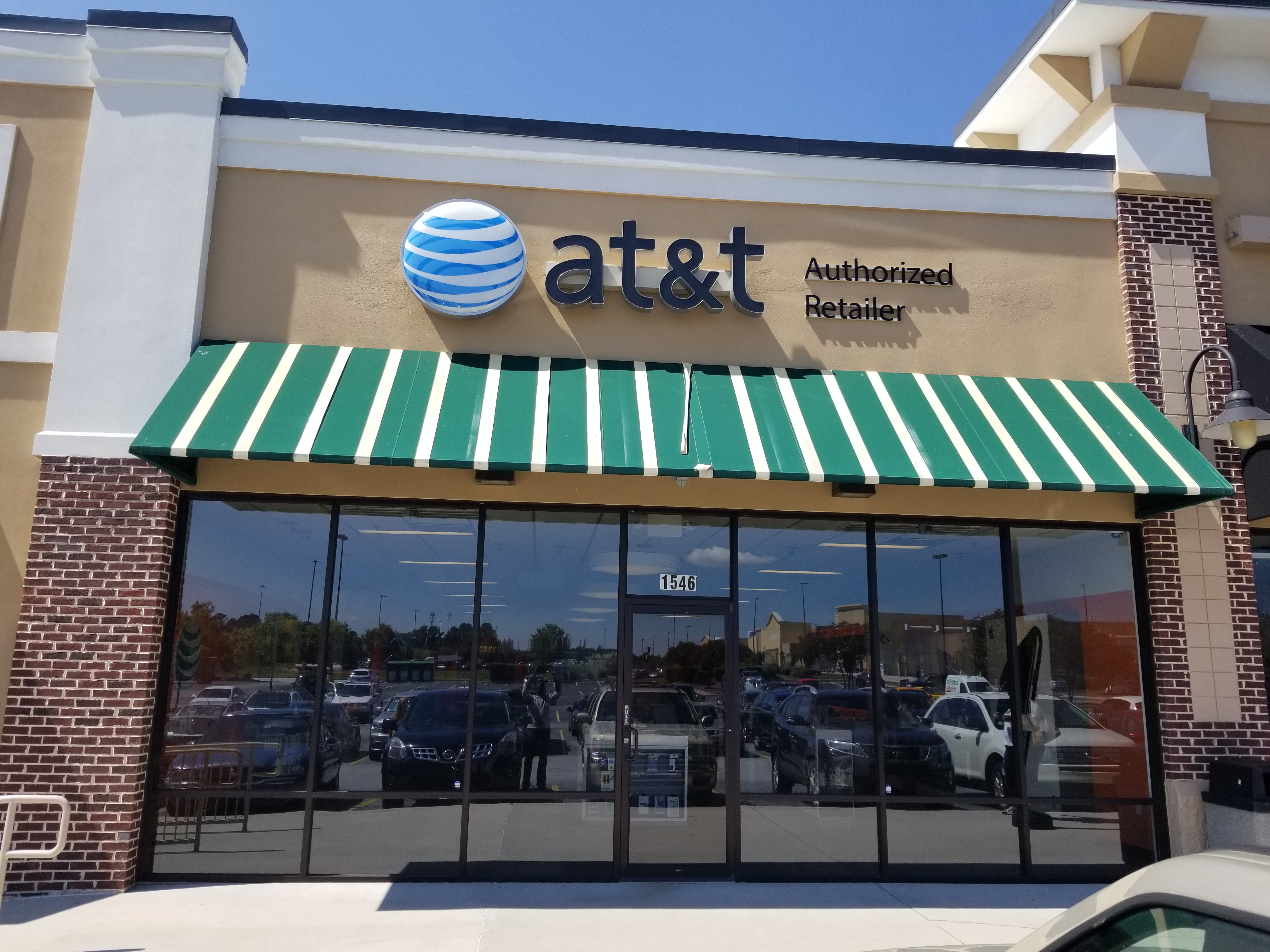 AT&T Store Photo