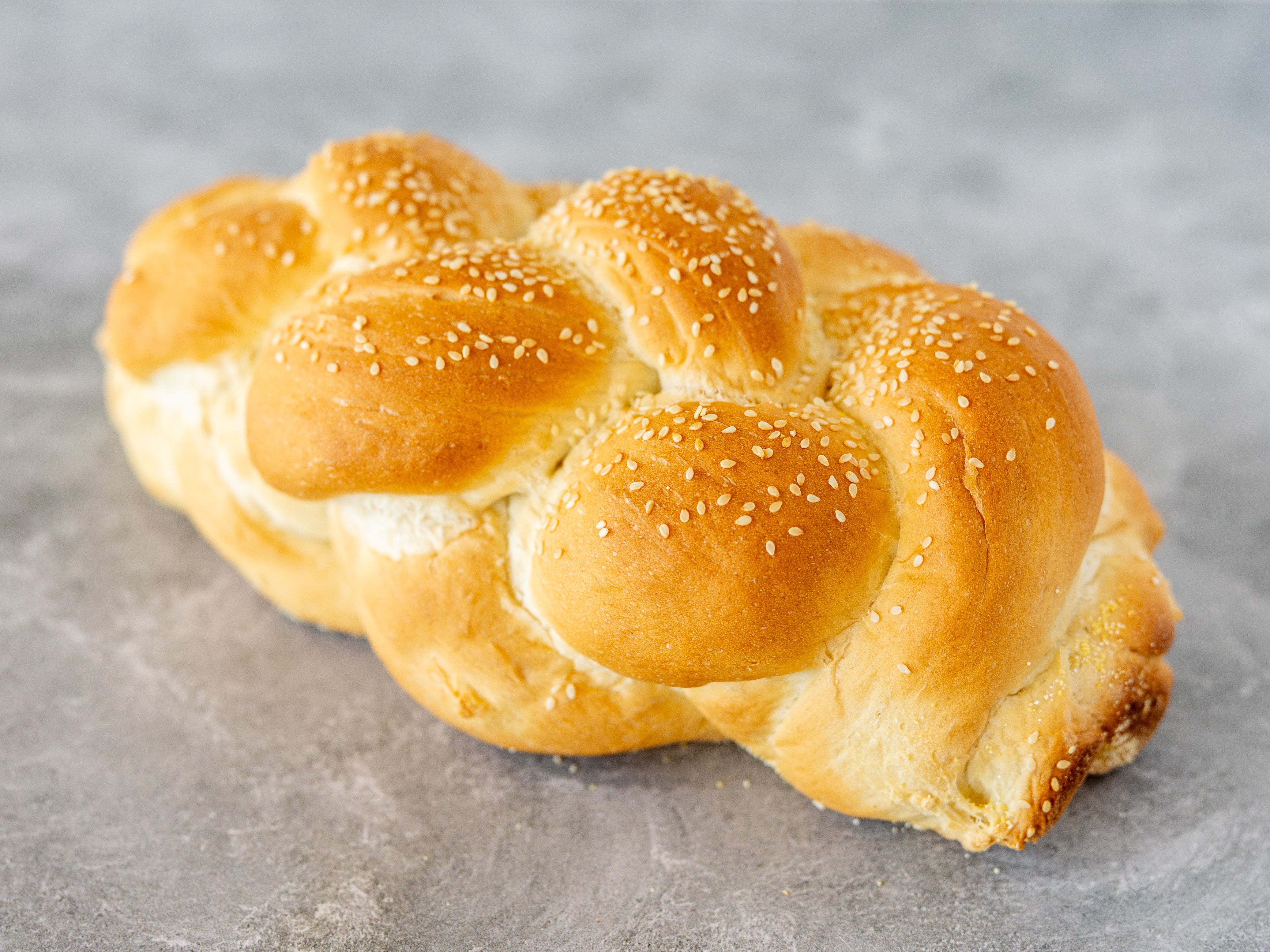 Water Sesame Kiddush Challah