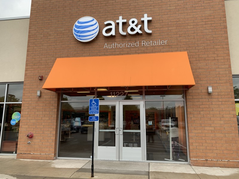 AT&T Store Photo