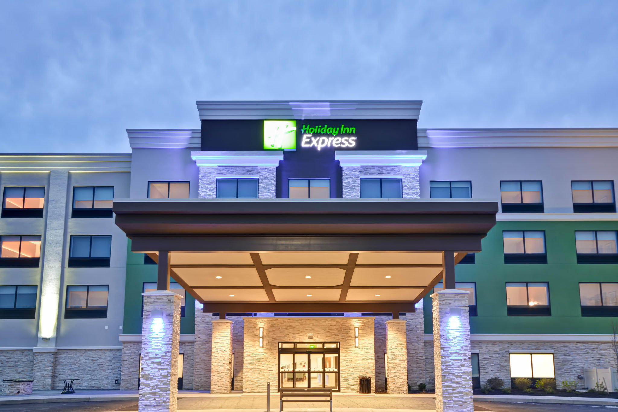 Holiday Inn Express Evansville Photo