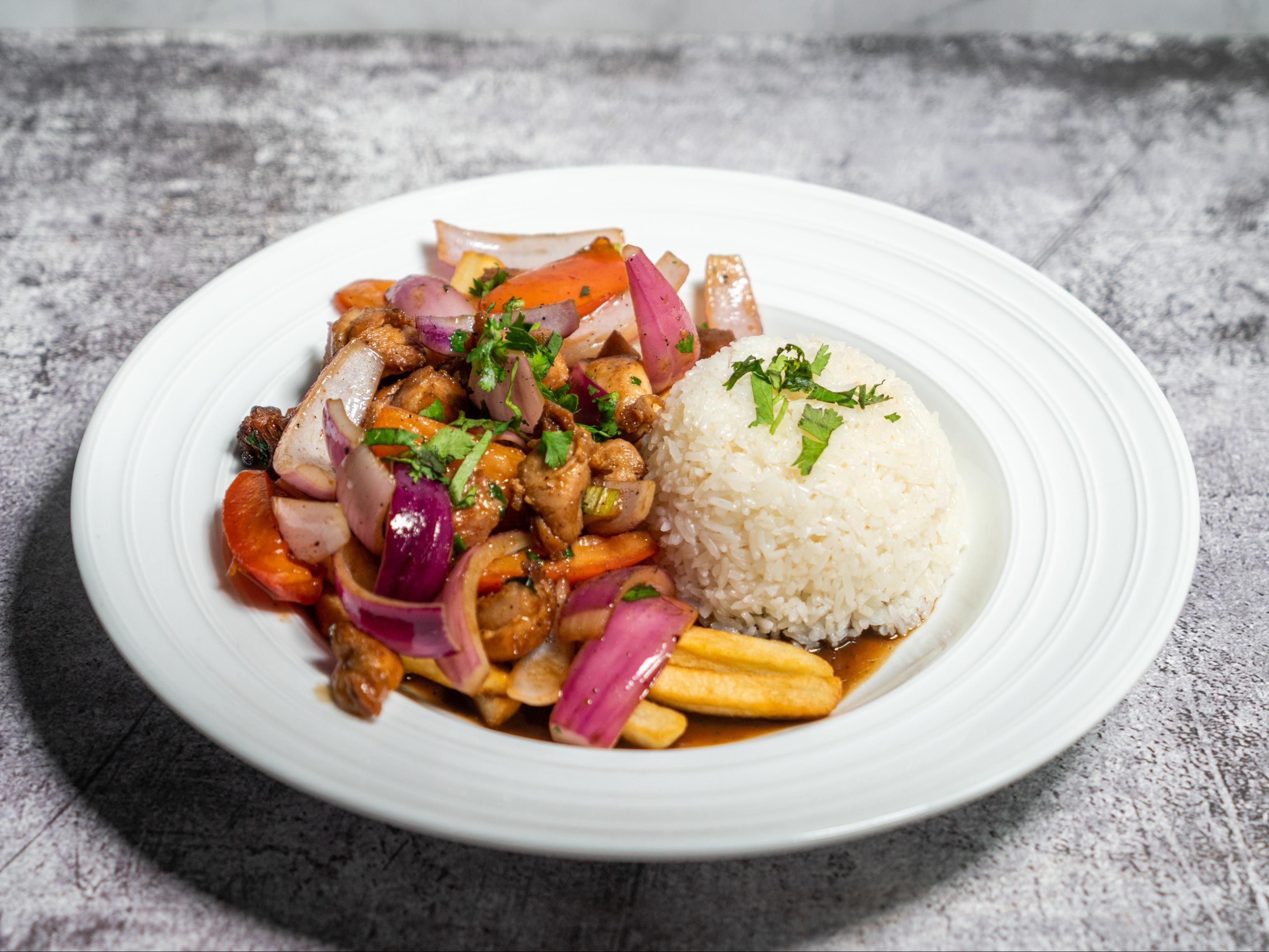 2 Saltado De Pollo