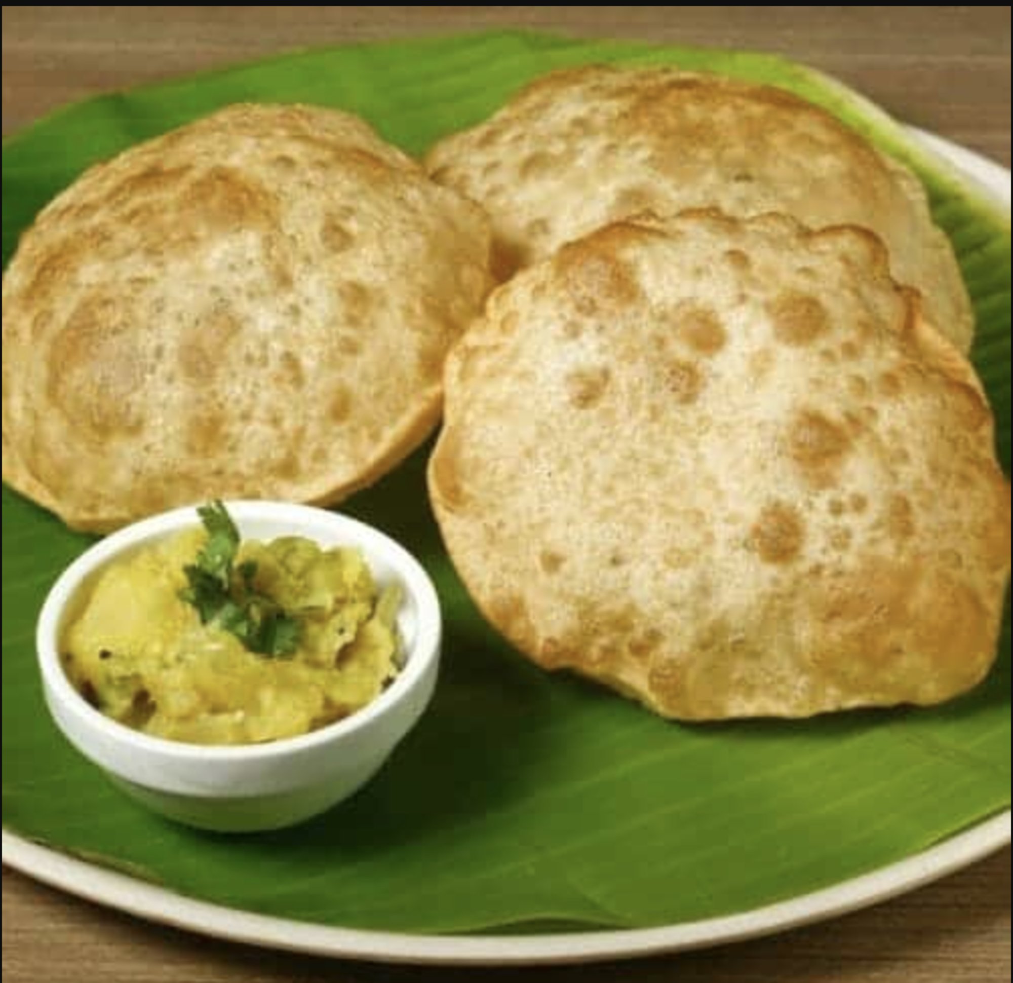 Poori With Baaji (2pcs)