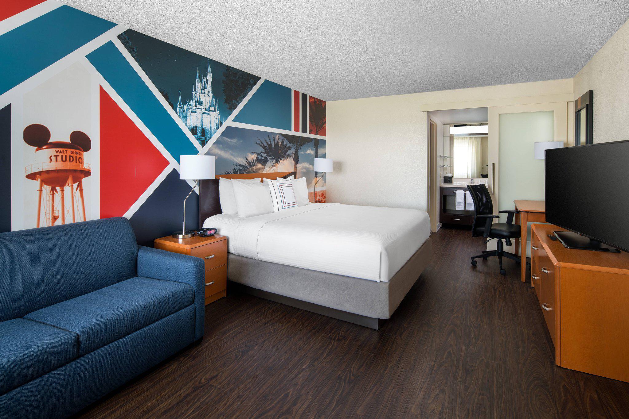 Fairfield by Marriott Anaheim Resort Photo