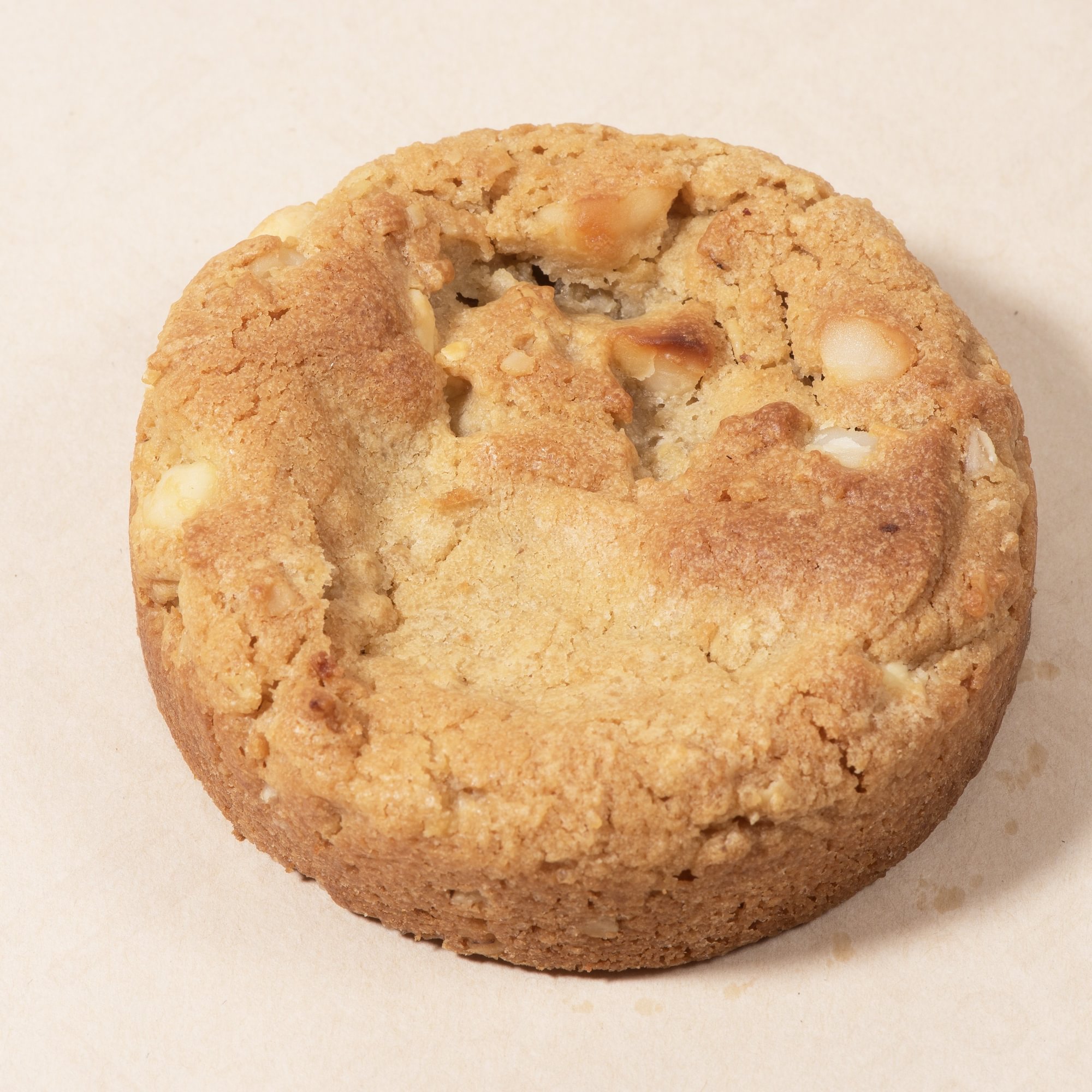 White Chocolate Macadamia Nut Gourmet Cookie