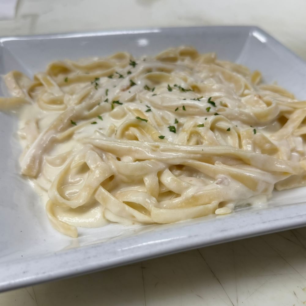 Fettuccine Alfredo