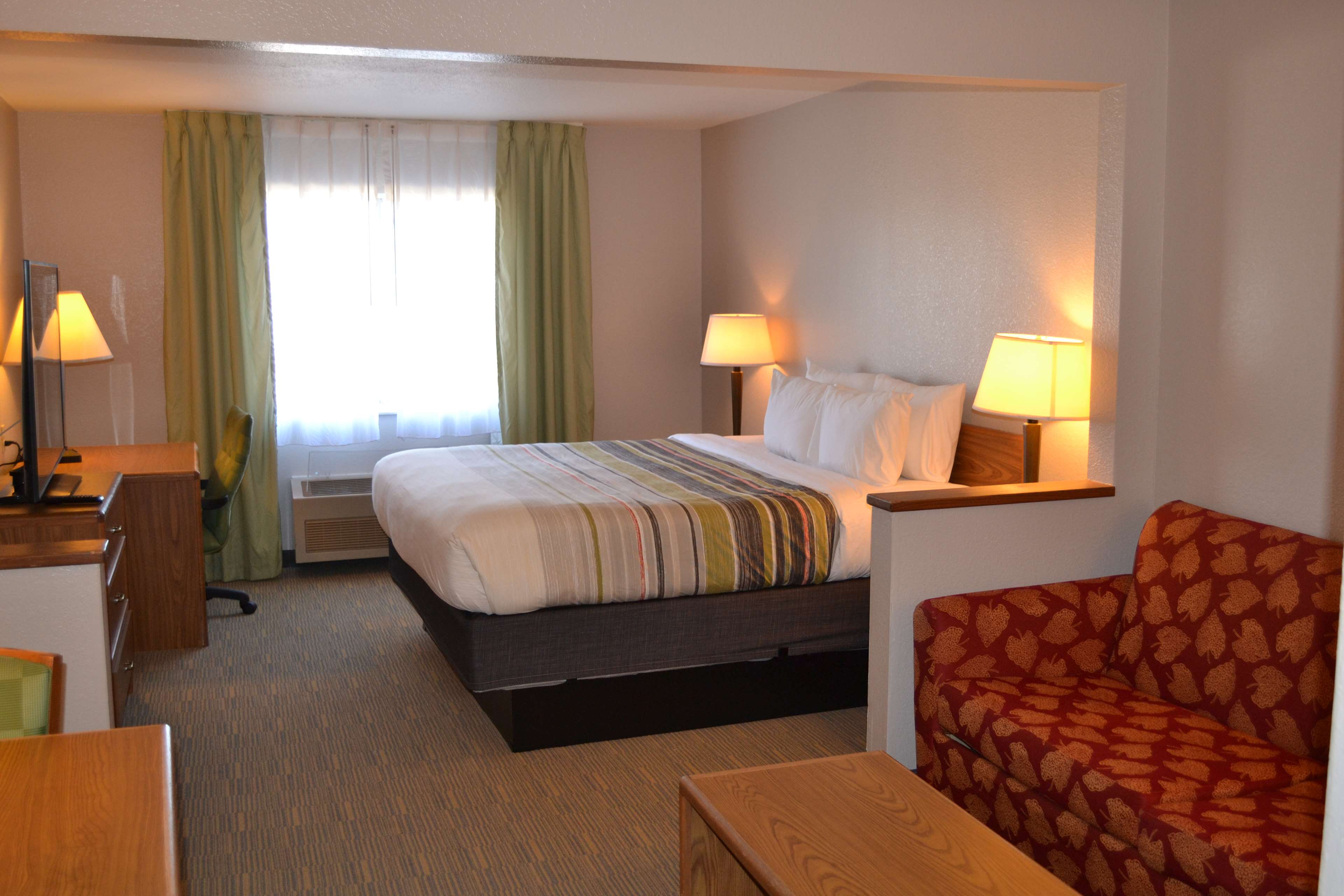 Country Inn & Suites by Radisson, Fairview Heights, IL Photo