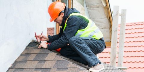 3 Signs a Roof Needs Replacing