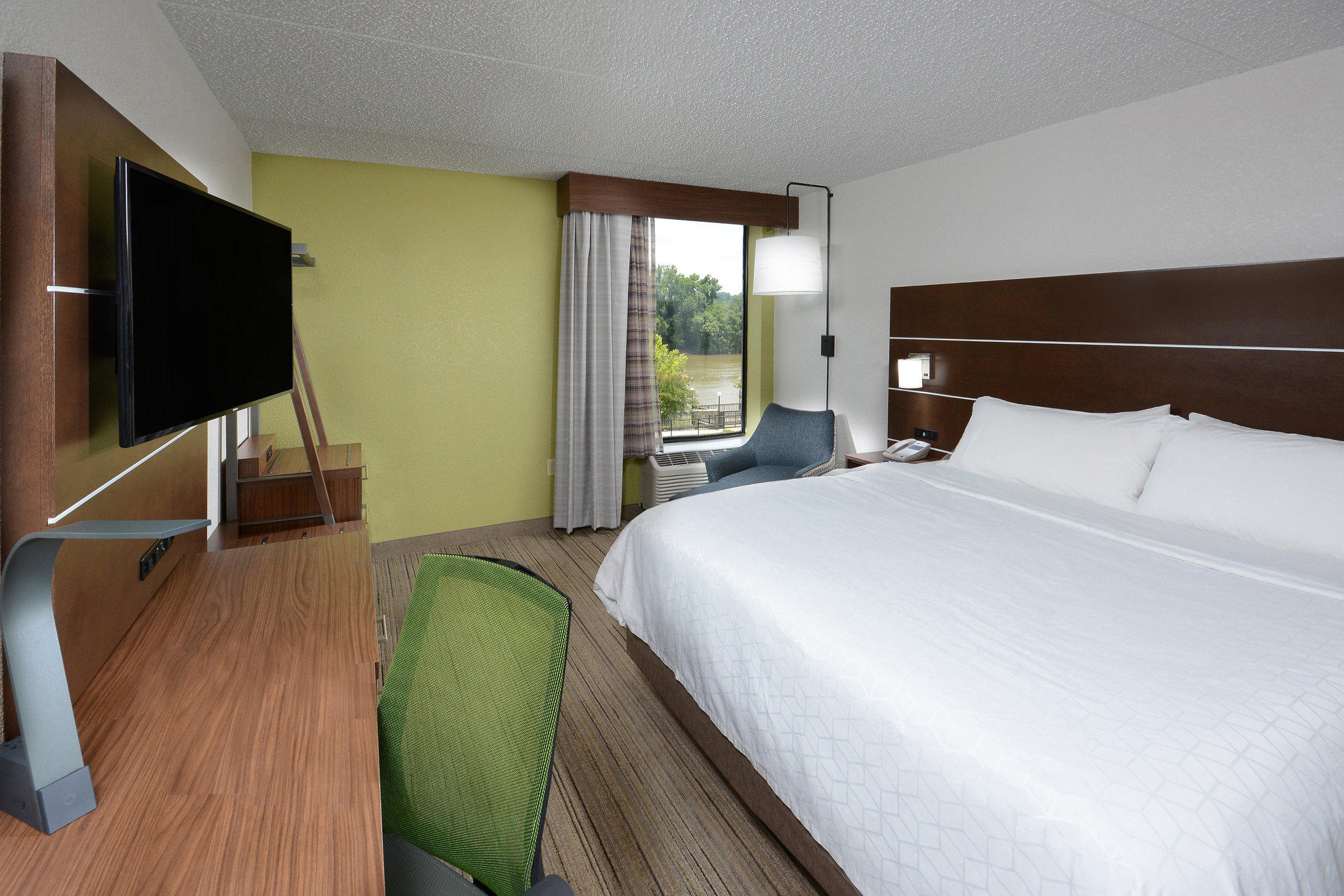 Holiday Inn Express Danville Photo