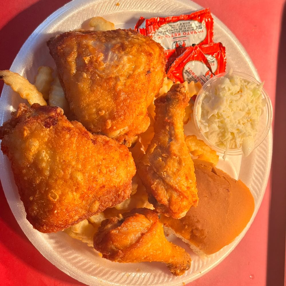 4 PC Dark Dinner 2 Thigh,2 Leg Includes Fries, Slaw & Roll