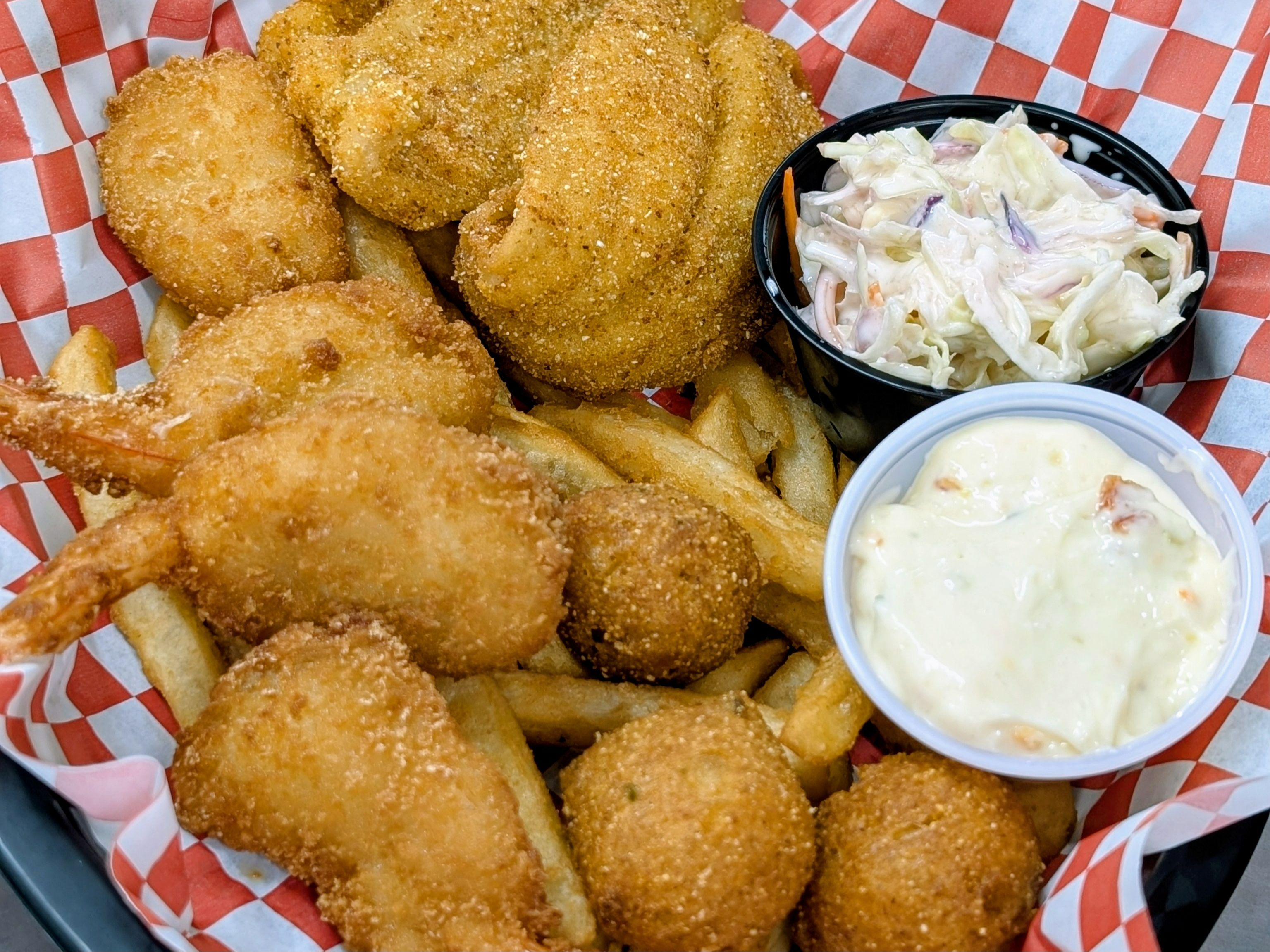 Fried Fish & Shrimp Basket