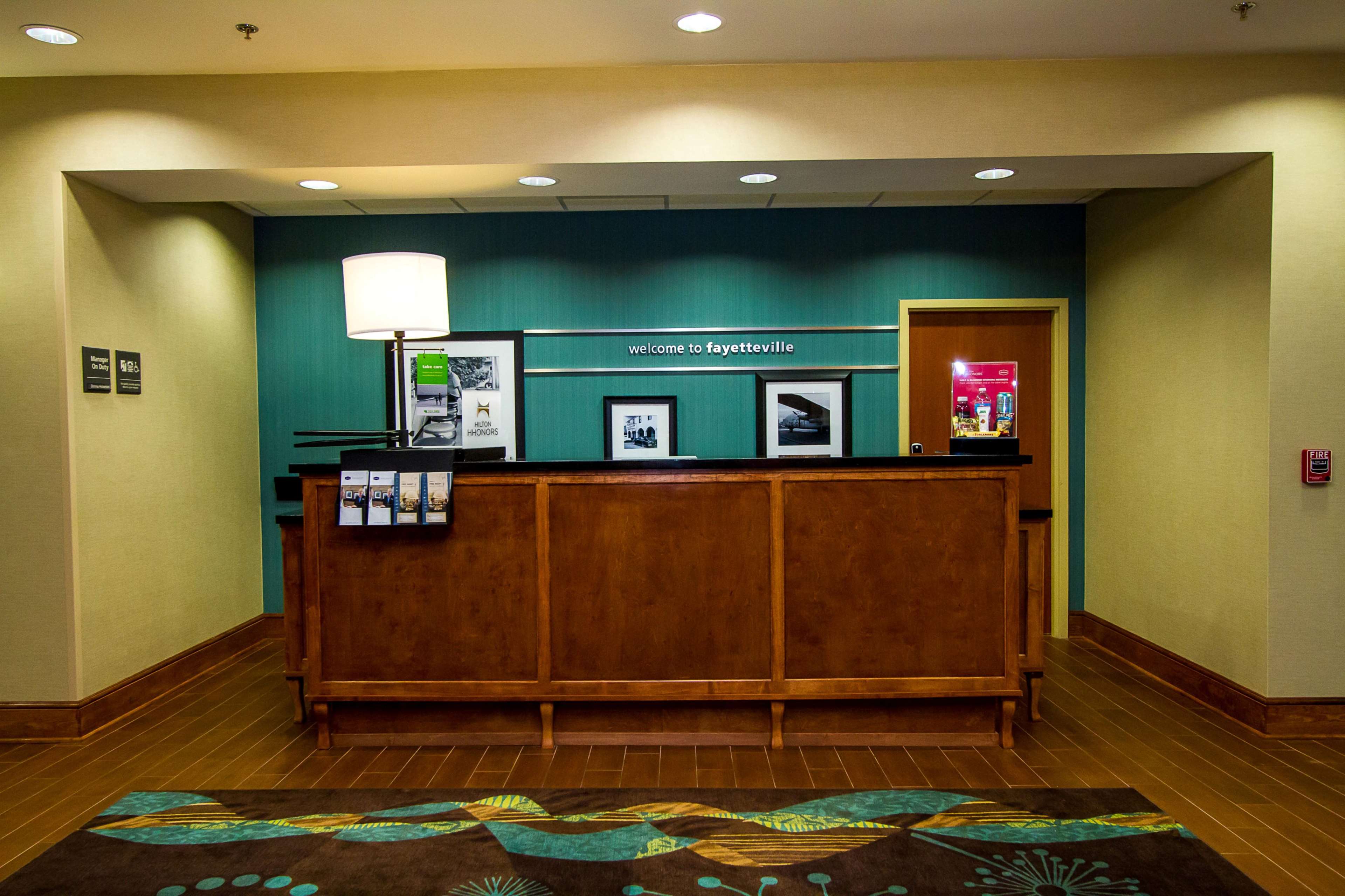 Hampton Inn Fayetteville Photo