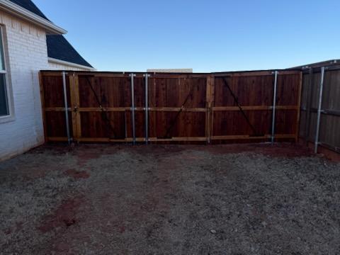 Top Rail Fence Oklahoma City Image